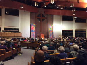 Bhante Rahula speaks at the Presbatarin Church in The Woodlands